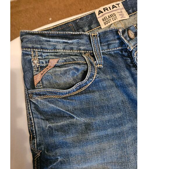 Ariat M4 Relaxed Fit Boot Cut Jeans  Mens 30/32 - Picture 6 of 10